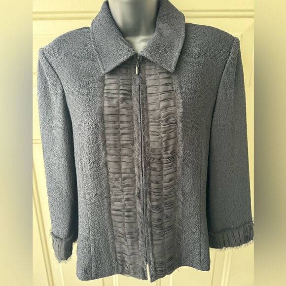 ST. John Women’s Jacket With Zipper Size 10 - Picture 3 of 15